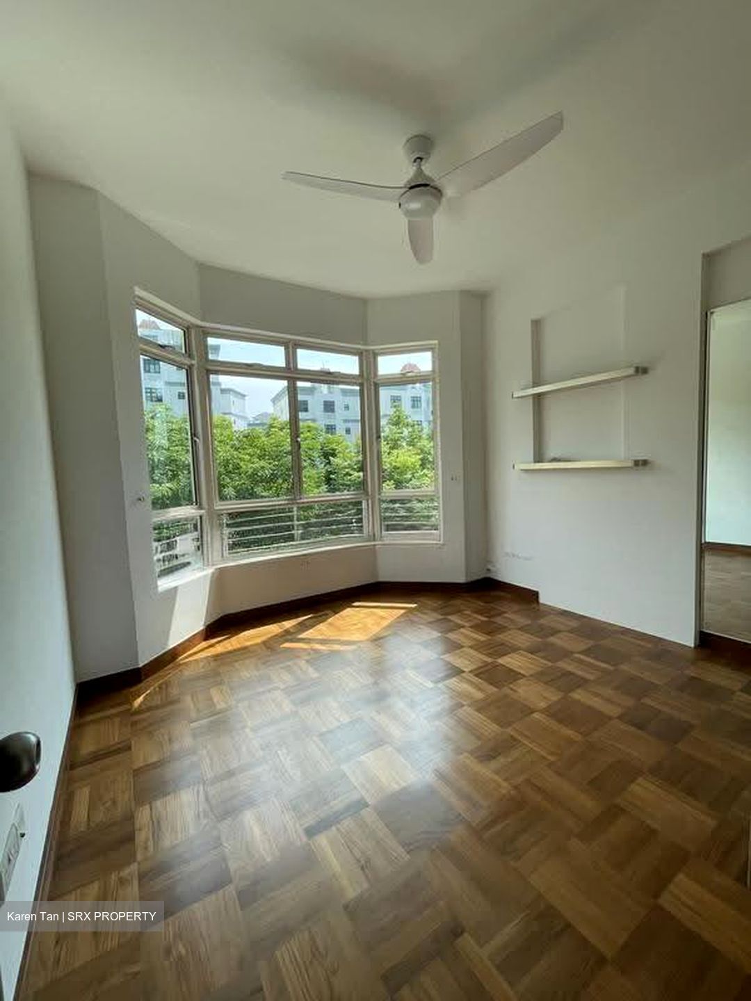 Hillington Green (D23), Condominium #616934311